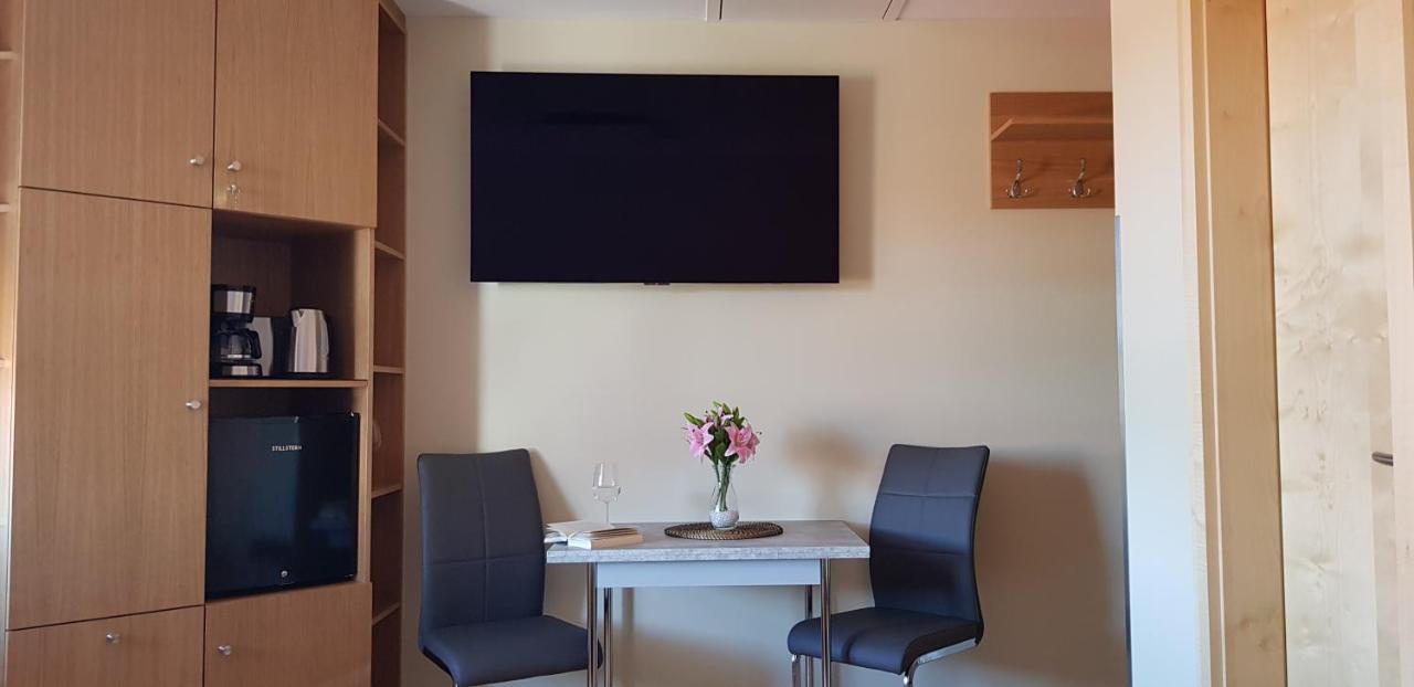 Suite Kleine Auszeit Liepgarten Εξωτερικό φωτογραφία