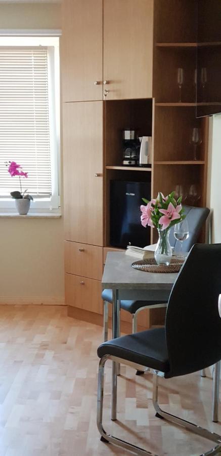 Suite Kleine Auszeit Liepgarten Εξωτερικό φωτογραφία